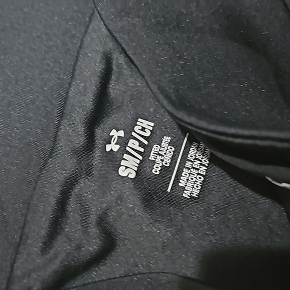 Under Armour Black Athleisure Shorts Size Small - Picture 3 of 7